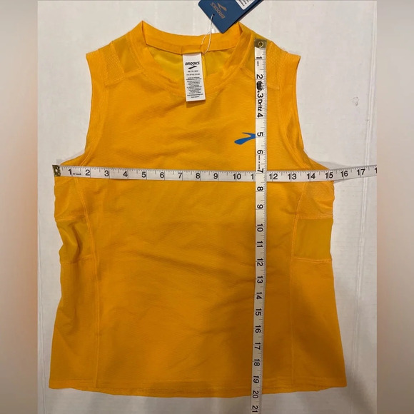 Brooks Saffron Atmosphere Sleeveless Top Size XS NWT. - Picture 7 of 7
